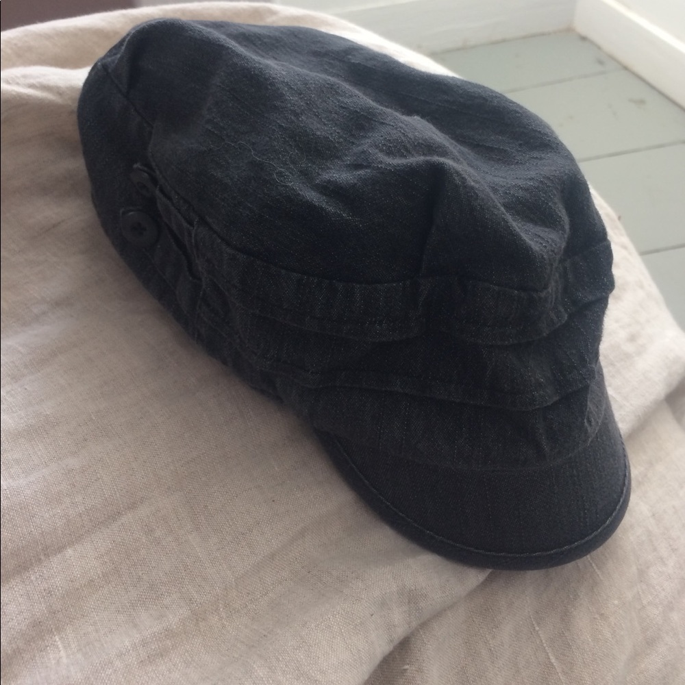 Pistil cap